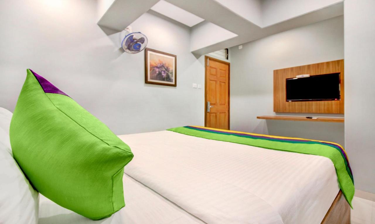 Treebo Cruz Royale Santacruz West Hotel Bombay Eksteriør billede